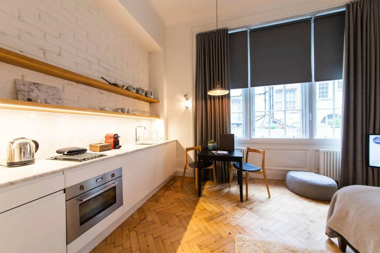 Linton Collection - The West Wing Apartment Edinburgh