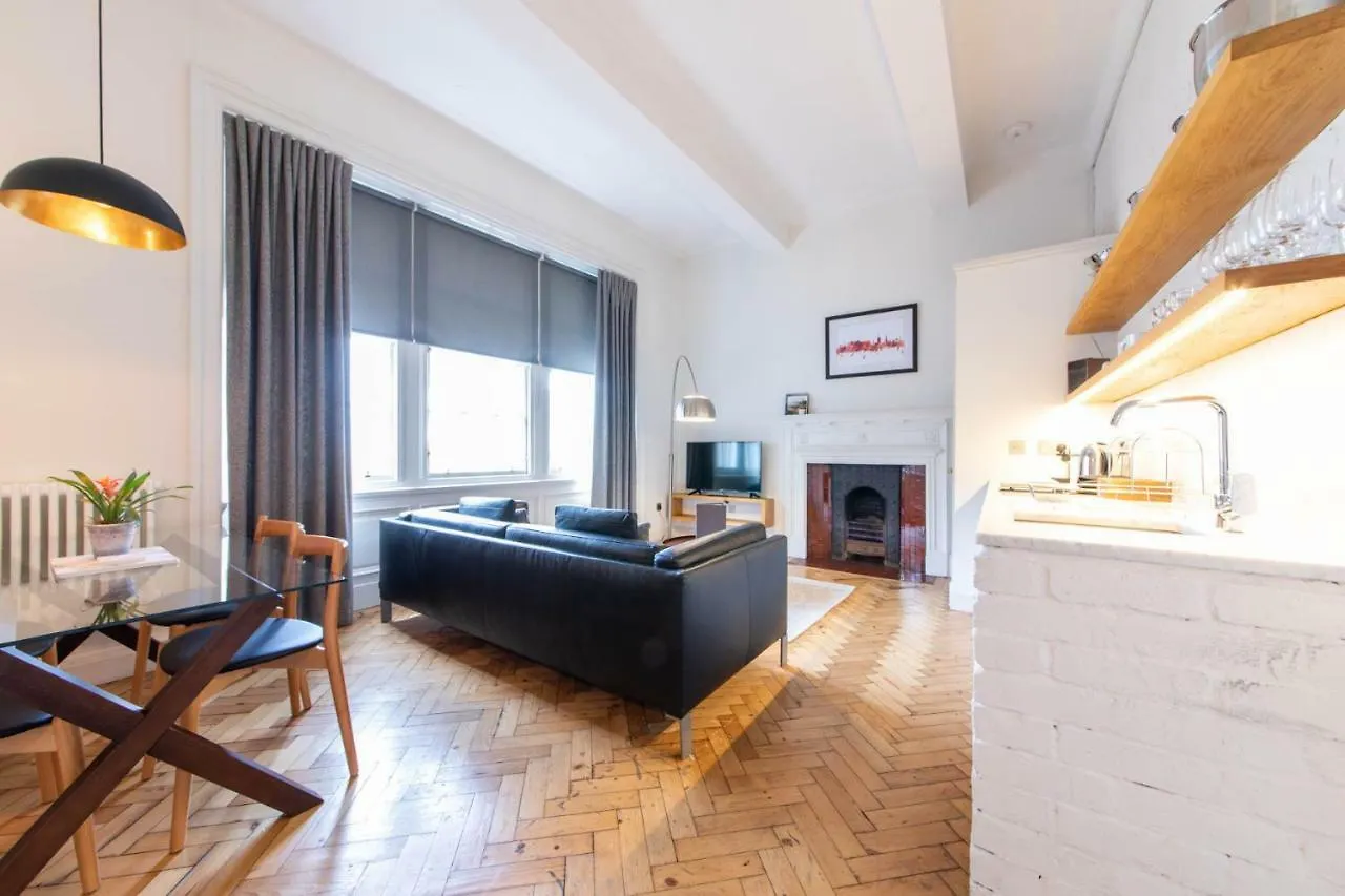 Linton Collection - The West Wing Apartman Edinburgh