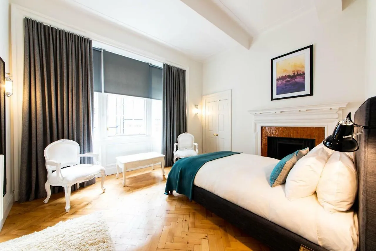 Linton Collection - The West Wing Apartment Edinburgh 0*,