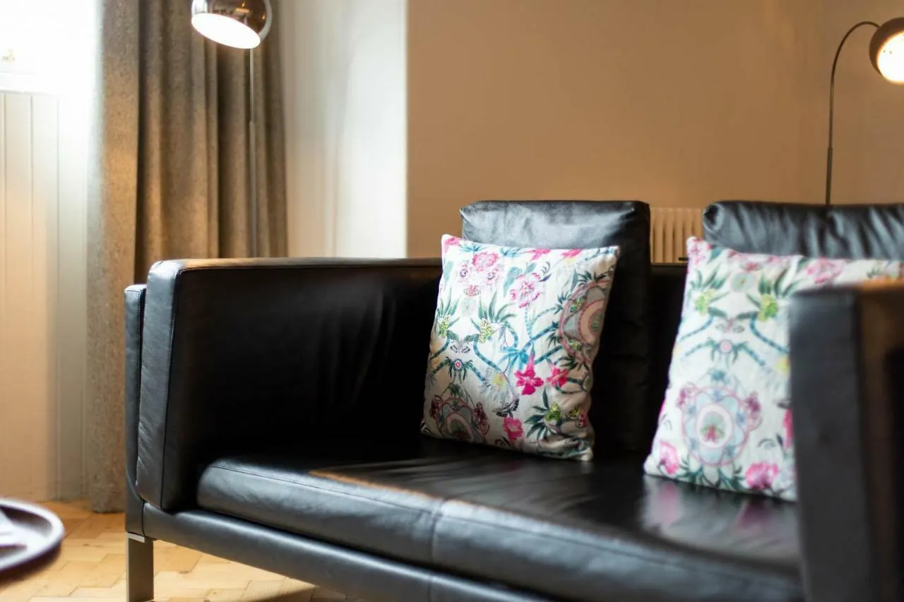 Linton Collection - The West Wing Apartment Edinburgh